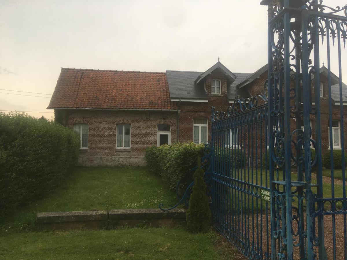 Chambres D'Hotes & Gites Du Chateau De Grand Rullecourt Bagian luar foto