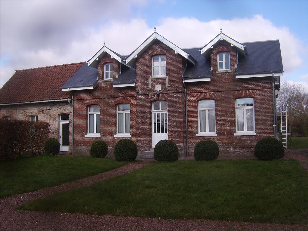 Chambres D'Hotes & Gites Du Chateau De Grand Rullecourt Bagian luar foto