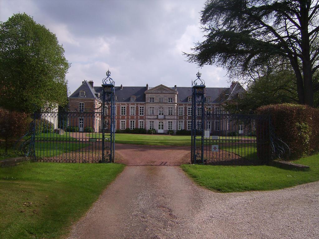 Chambres D'Hotes & Gites Du Chateau De Grand Rullecourt Bagian luar foto