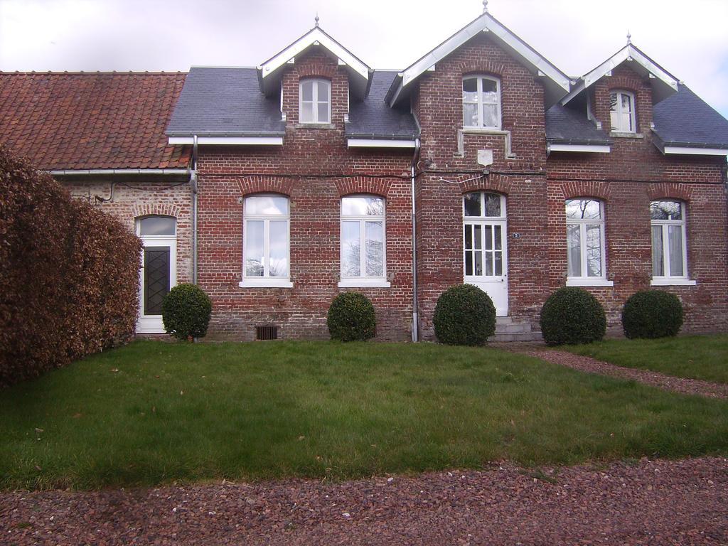 Chambres D'Hotes & Gites Du Chateau De Grand Rullecourt Bagian luar foto