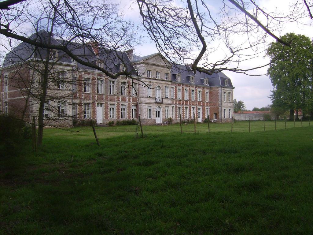 Chambres D'Hotes & Gites Du Chateau De Grand Rullecourt Bagian luar foto